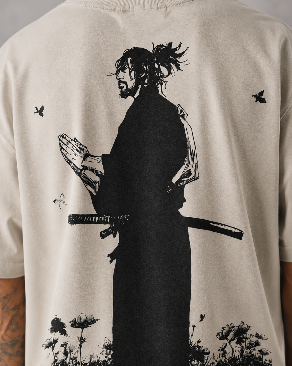 Miyamoto Musashi : Vagabond Oversized Off White Tee