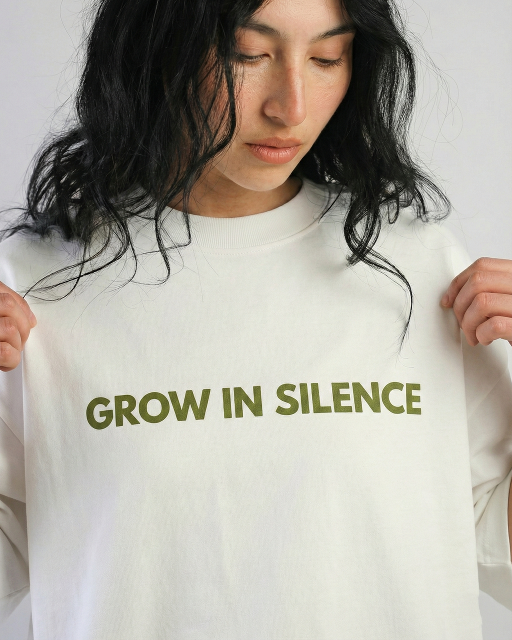 GROW IN SILENCE : oversized tee